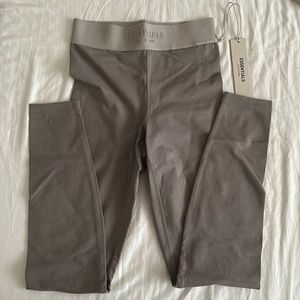 FOG Essentials Leggings - “Desert Taupe” - Women’s Sm